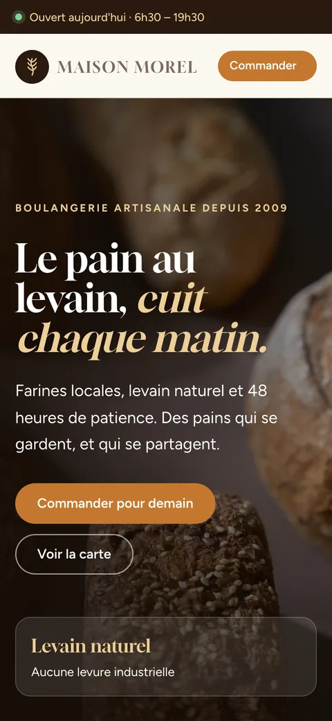 Nouveau site de boulangerie sur téléphone : grand titre, horaires du jour et bouton Commander